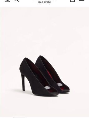 Valentino Garavani Black Suede Revele Pumps